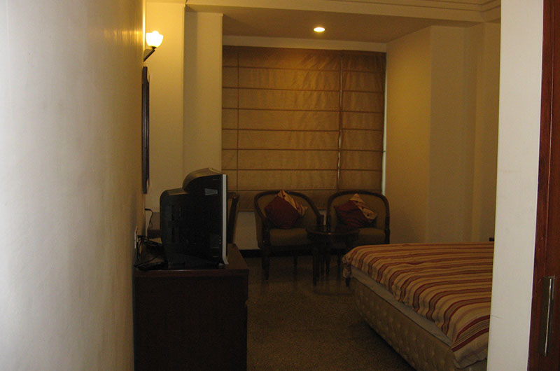 Lavanya Motel-Deluxe Room-4