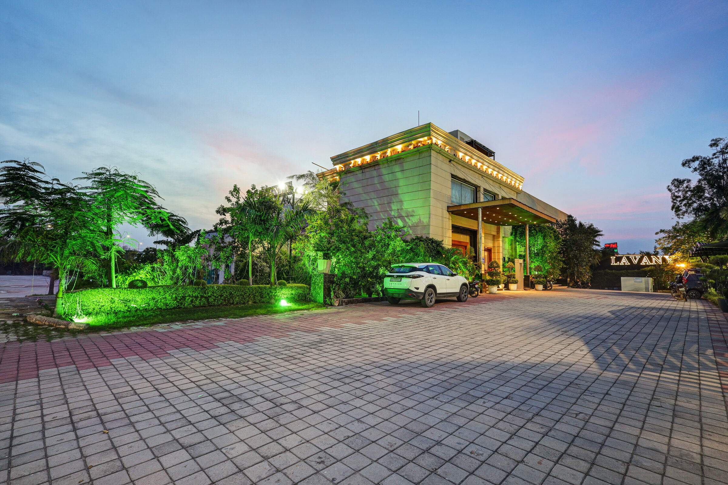 Lavanya Motel